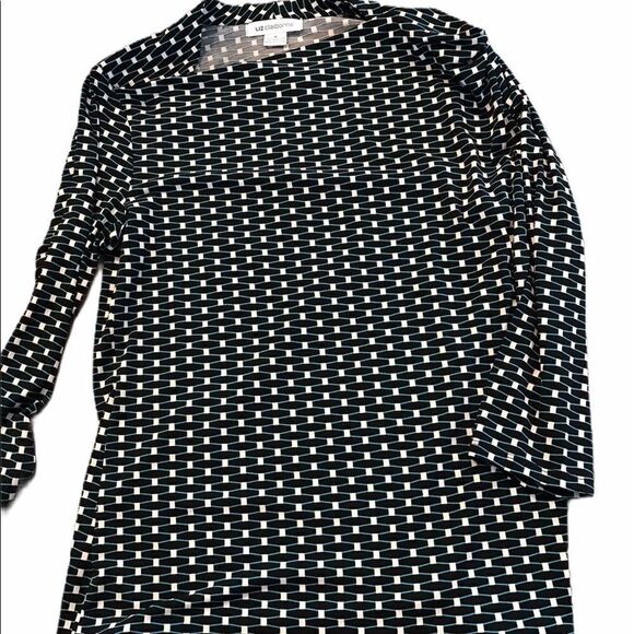 Liz Claiborne Medium Long Sleeve Blouse - Picture 10 of 16